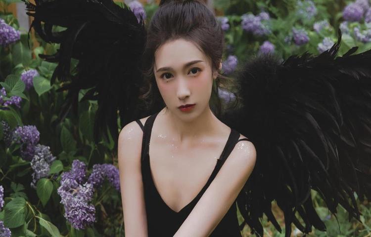 感情中的现实主义